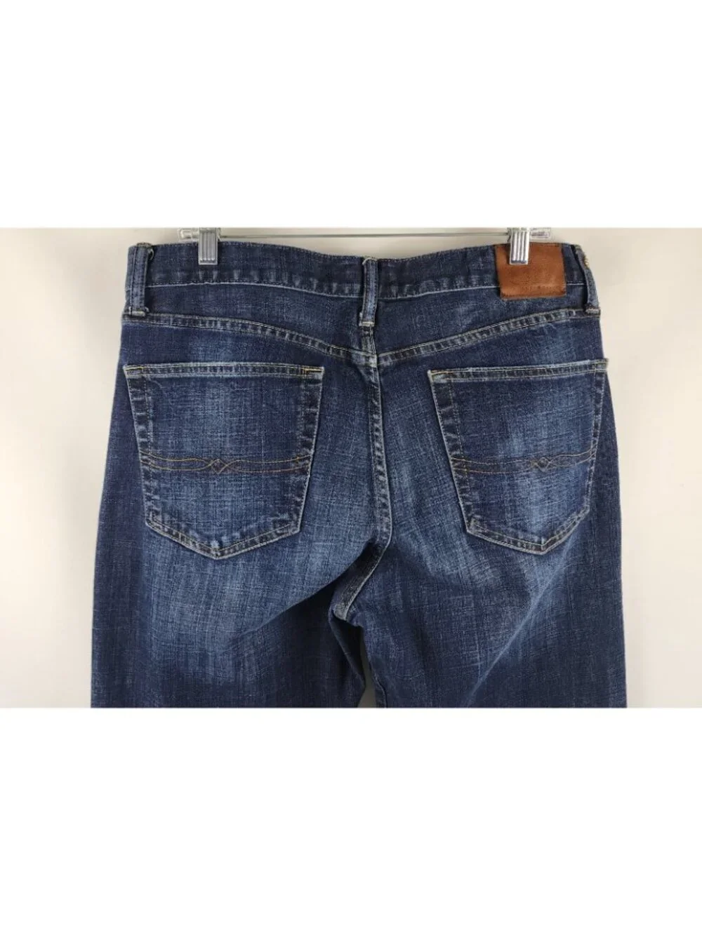 Lucky Brand Jeans Mens 36x30 Blue 329 Classic Straight Leg Dark Wash